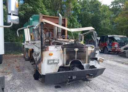 تقرير المركبة لـ VIN 3BPZL00X09F719176 - الصورة 1