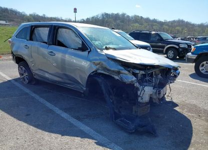 تقرير المركبة لـ VIN 5TDBKRFH0ES050695 - الصورة 1