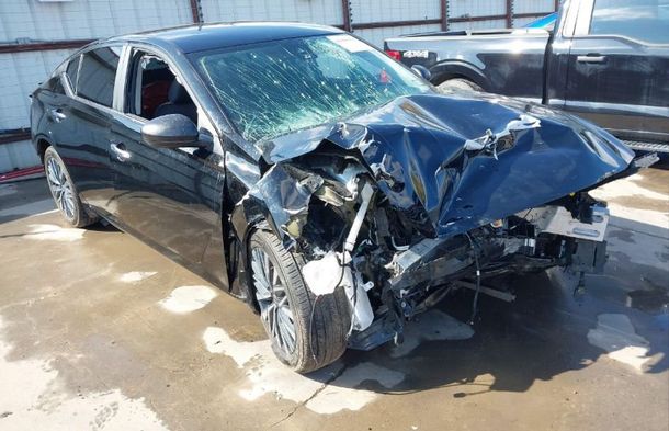 Raport pojazdu dla VIN 1N4BL4DV8RN425341 - Obraz 1