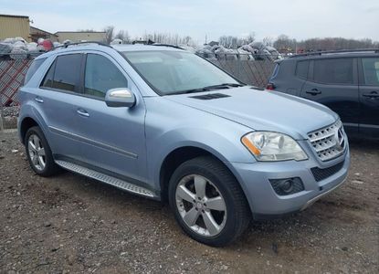 Vehicle Report for VIN 4JGBB86E09A500148 - Image 1