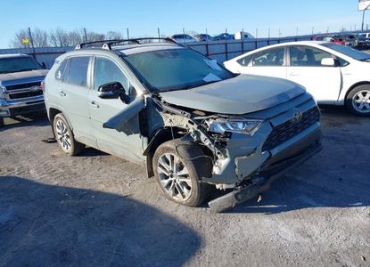 Raport pojazdu dla VIN 2T3C1RFV6MW114393 - Obraz 1