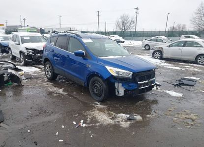 Vehicle Report for VIN 1FMCU9HDXKUB42957 - Image 1