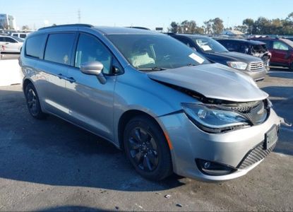 Звіт про транспортний засіб для VIN 2C4RC1L71LR242402 – зображення 1