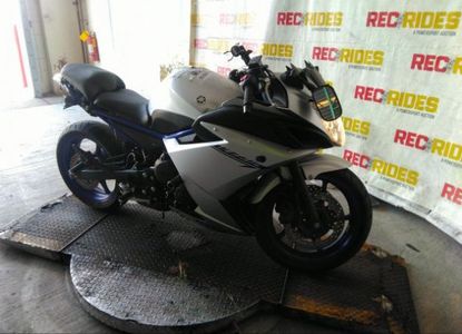 Raport vehicul pentru VIN JYARJ18E8HA014997 - Imaginea 1