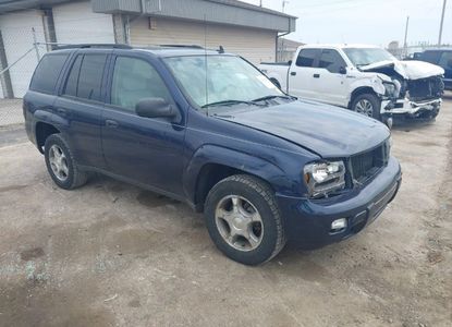 Informe del vehículo para VIN 1GNDT13S082211993 - Imagen 1