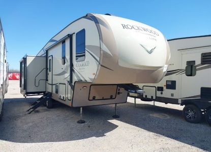 Informe del vehículo para VIN 4X4FRLE21K1884503 - Imagen 1