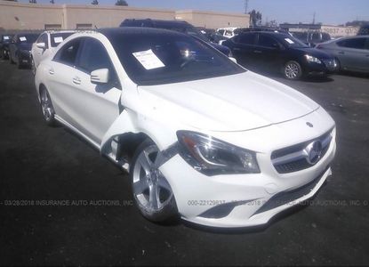 Raport pojazdu dla VIN WDDSJ4EB0GN373243 - Obraz 1