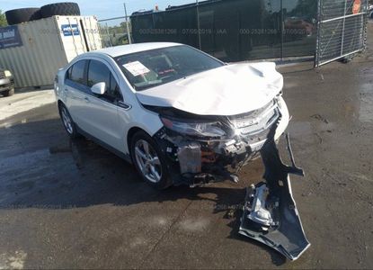 Rapport sur le véhicule pour VIN 1G1RD6E4XDU101693 - Image 1