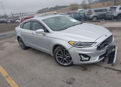 Vehicle Report for VIN 3FA6P0RU0KR223787 - Image 1