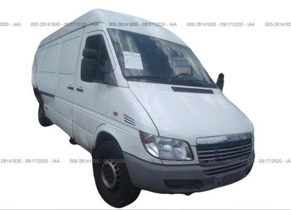 Raport pojazdu dla VIN WD2YD742X35552025 - Obraz 1