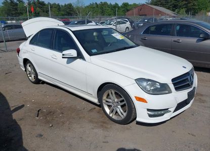 Raport vehicul pentru VIN WDDGF8AB0EA949700 - Imaginea 1