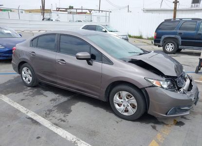 Raport pojazdu dla VIN 19XFB2F50EE228680 - Obraz 1