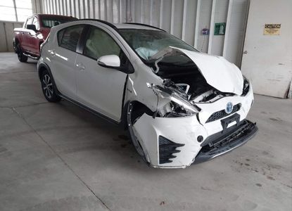 Raport pojazdu dla VIN JTDKDTB31J1608112 - Obraz 1