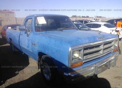 Fahrzeugbericht für VIN 1B7FD14TXGS029464 – Bild 1