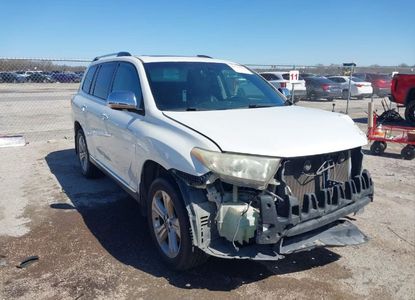 Vehicle Report for VIN 5TDDK3EHXDS176942 - Image 1