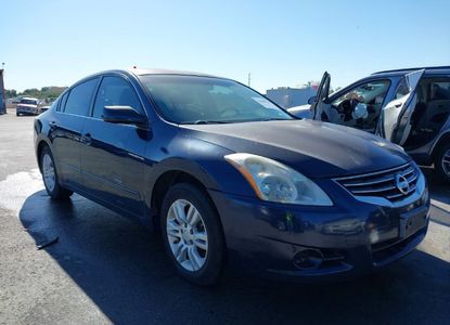 Vehicle Report for VIN 1N4AL2AP5AN500703 - Image 1