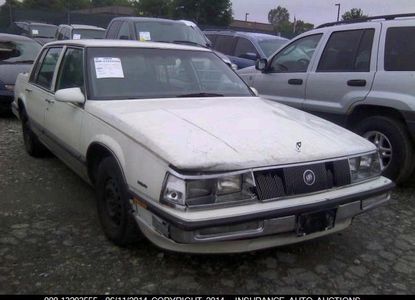 Звіт про транспортний засіб для VIN 1G4CW6931F1493536 – зображення 1