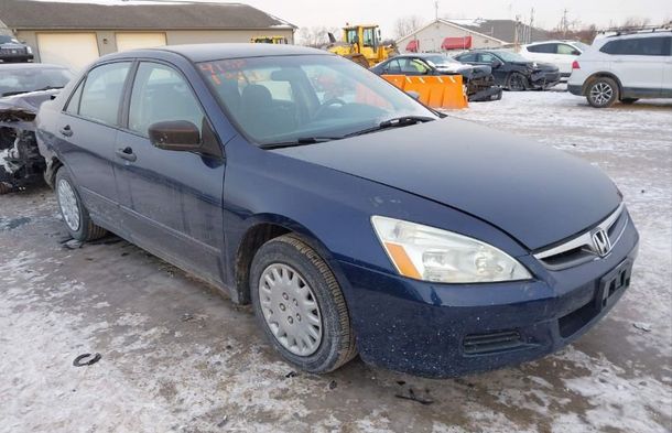 Raport pojazdu dla VIN 1HGCM55127A019669 - Obraz 1