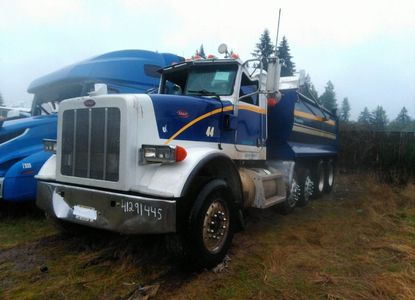 Отчет о транспортном средстве для VIN 1XPTP40X2AD795705 - изображение 1