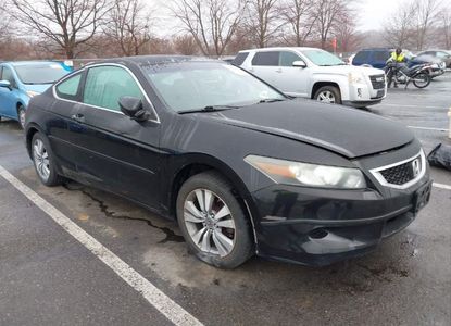 Vehicle Report for VIN 1HGCS1B70AA001699 - Image 1