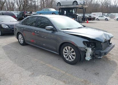 Raport pojazdu dla VIN 1VWAT7A31FC049502 - Obraz 1