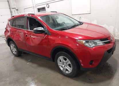 تقرير المركبة لـ VIN 2T3BFREV0EW137930 - الصورة 1