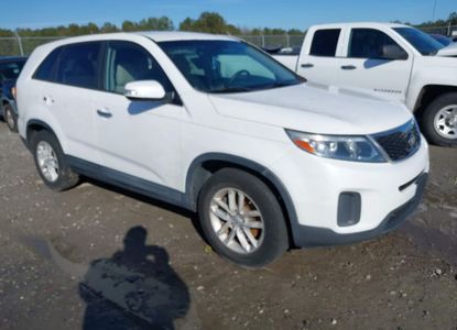 Звіт про транспортний засіб для VIN 5XYKT3A64FG561762 – зображення 1