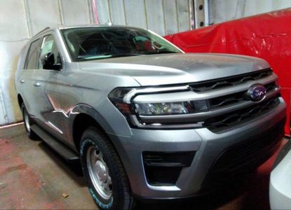 Vehicle Report for VIN 1FMJU1G8XPEA49340 - Image 1