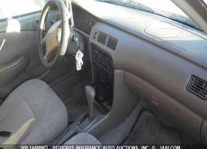 Informe del vehículo para VIN 1Y1SK5280XZ410124 - Imagen 1