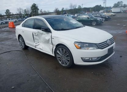 Raport pojazdu dla VIN 1VWBS7A3XFC016229 - Obraz 1