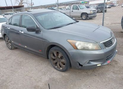 Informe del vehículo para VIN 1HGCP36818A008736 - Imagen 1