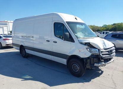 Vehicle Report for VIN W1Y5DDHY9MT054067 - Image 1