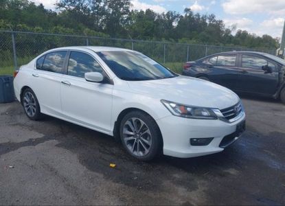 Fahrzeugbericht für VIN 1HGCR2F58EA140981 – Bild 1