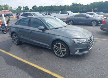 Fahrzeugbericht für VIN WAUAUGFF0J1028015 – Bild 1