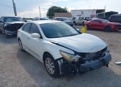 Vehicle Report for VIN 1N4AL3AP3GN350198 - Image 1