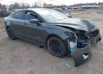 Informe del vehículo para VIN 3FA6P0LU6KR225648 - Imagen 1