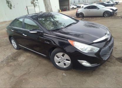 Raport pojazdu dla VIN KMHEC4A44CA024933 - Obraz 1