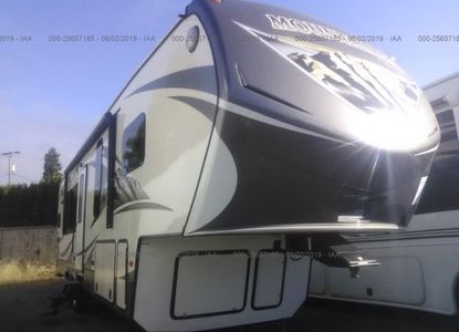 Informe del vehículo para VIN 4YDF2952XE4730479 - Imagen 1