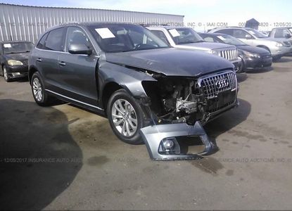 Raport pojazdu dla VIN WA1CFAFP0FA032174 - Obraz 1