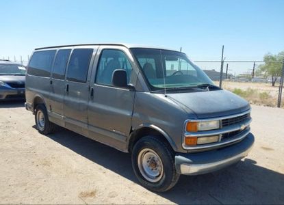 Vehicle Report for VIN 1GAGG25R0Y1150783 - Image 1