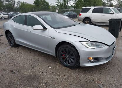 Raport pojazdu dla VIN 5YJSA1E42JF265898 - Obraz 1