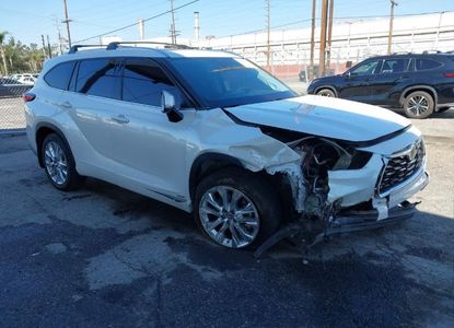 Informe del vehículo para VIN 5TDXBRCH9NS539347 - Imagen 1