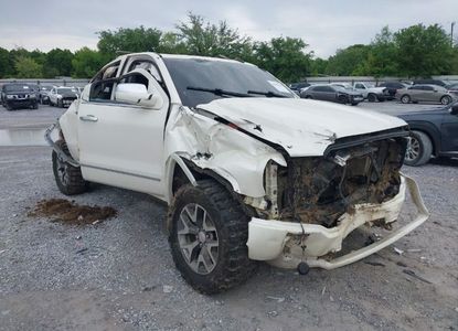 Raport pojazdu dla VIN 3GTU2VEJ6FG313309 - Obraz 1