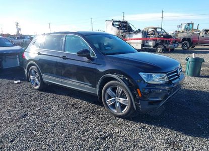 Vehicle Report for VIN 3VV2B7AX6LM093360 - Image 1