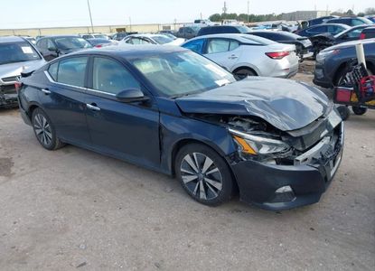 Vehicle Report for VIN 1N4BL4DV3NN351174 - Image 1