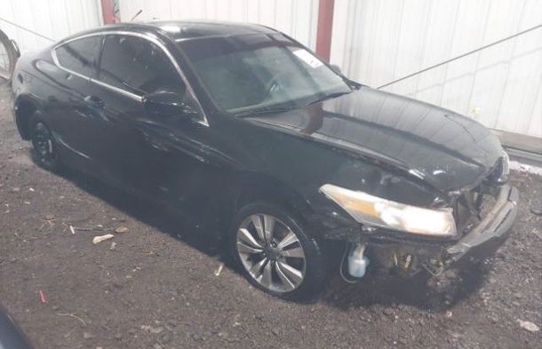 Raport pojazdu dla VIN 1HGCS12889A014060 - Obraz 1