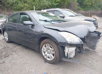 Vehicle Report for VIN 1N4AL21E29N515461 - Image 1