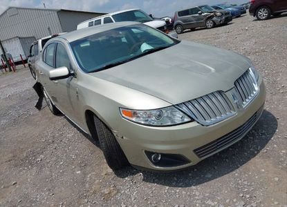 Доклад за превозно средство за VIN 1LNHL9DR3AG613743 - Изображение 1