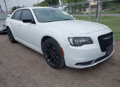 Informe del vehículo para VIN 2C3CCAAG5KH693740 - Imagen 1