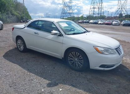 Informe del vehículo para VIN 1C3BCBFGXEN135131 - Imagen 1